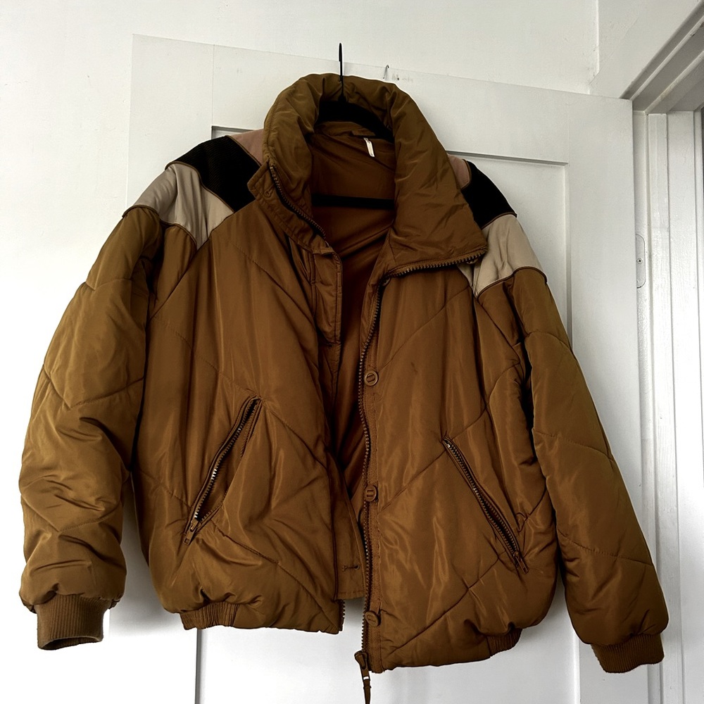 Free people vintage style ski jacket size M